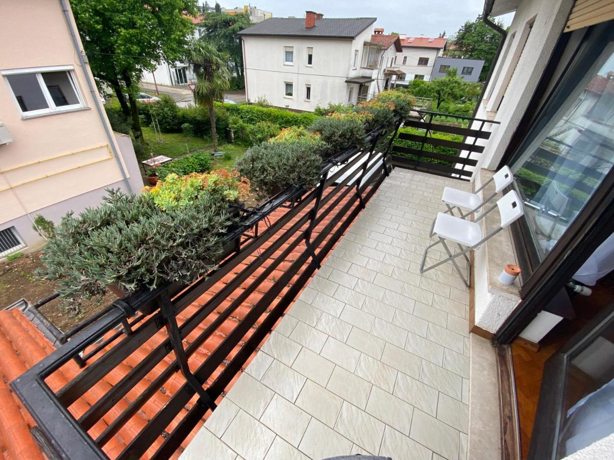 Apartma Magnolija Nova Gorica Zewnętrze zdjęcie
